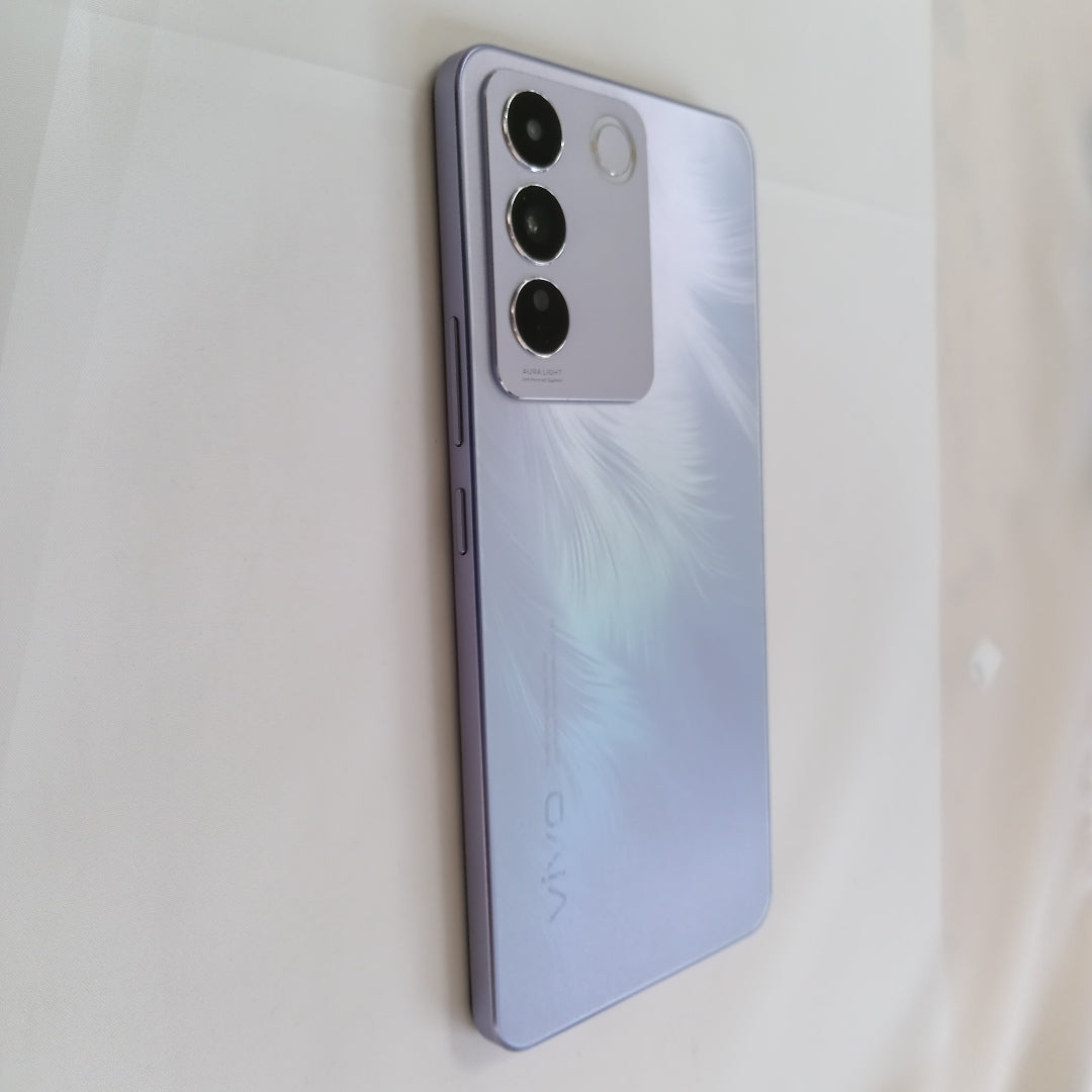 CELULAR VIVO V25E V2242 (2022) (SEMINUEVO)