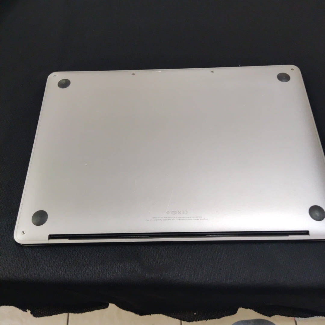 LAPTOP APPLE MACBOOK PRO 13" 2019 1.4 A2159 (SEMINUEVO)