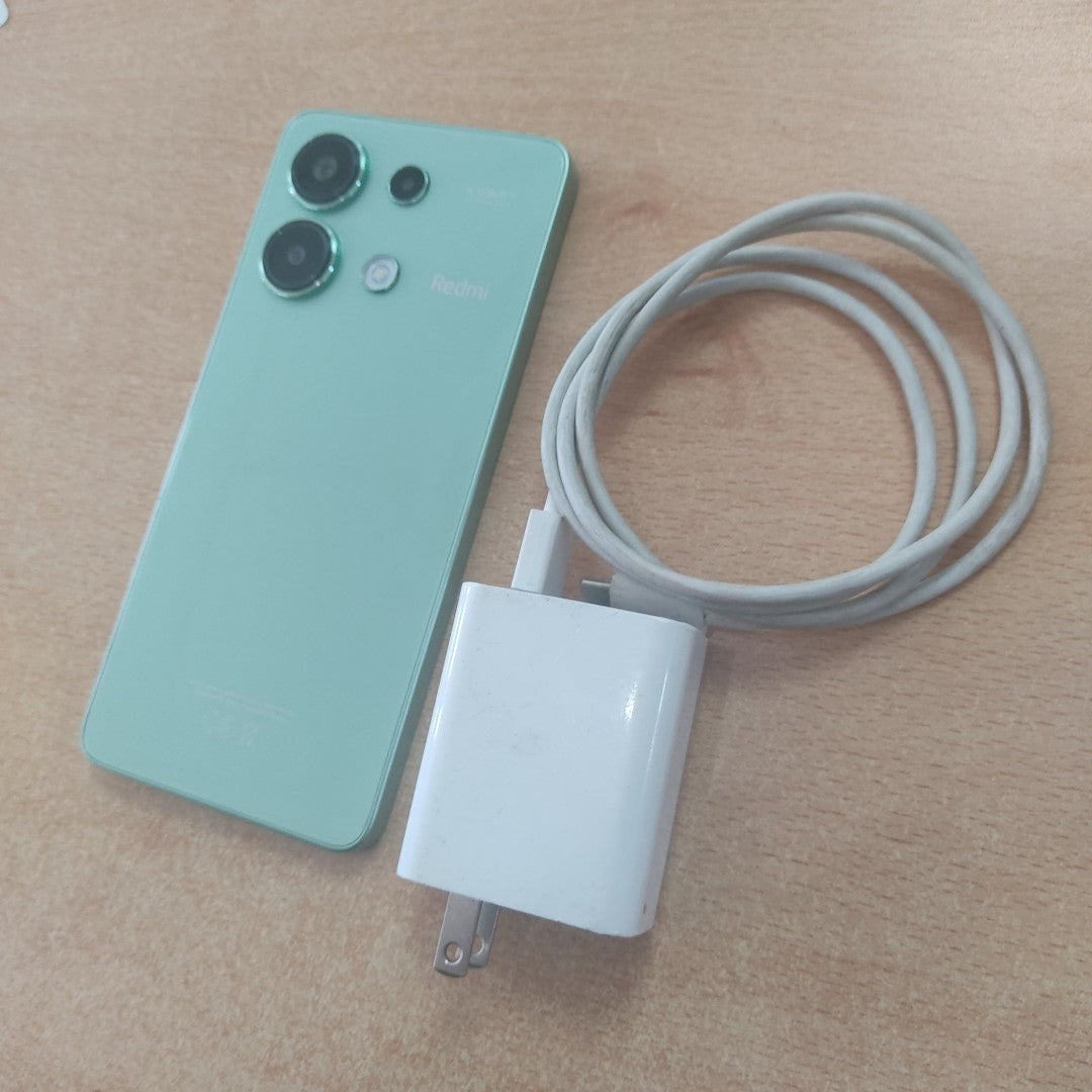 CELULAR XIAOMI 13 LITE 2210129SG (2023) 256 GB 8 GB RAM (SEMINUEVO)