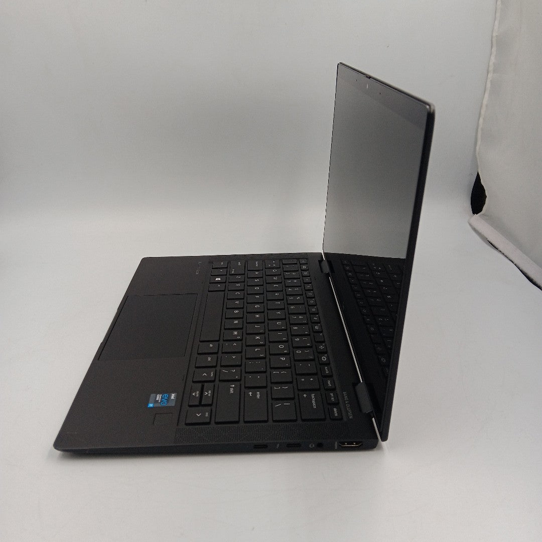 LAPTOP HP ZBOOK FIREFLY 14 G8 (2022) 512 GB SSD 16 GB RAM (SEMINUEVO)