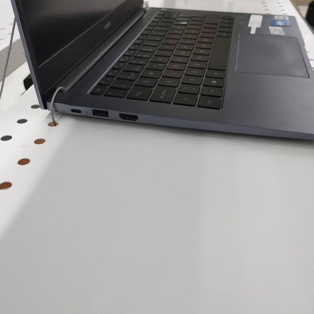 LAPTOP HONOR MAGICBOOK X14 NBR-WAH9 (2021) 512 GB SSD 8 GB RAM (SEMINUEVO)