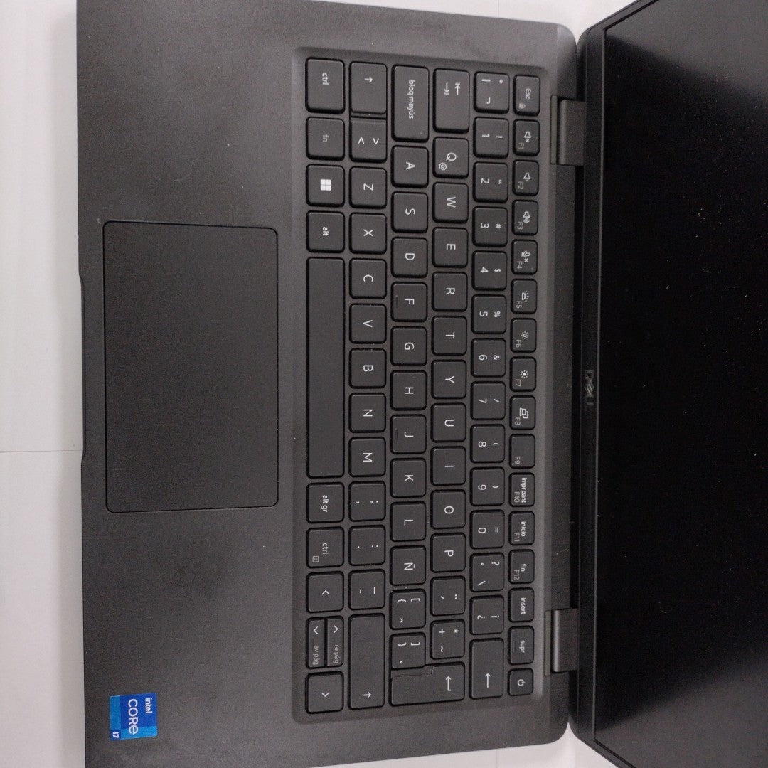 LAPTOP DELL LATITUDE 7420 (2022) 256 GB SSD 16 GB RAM (SEMINUEVO)