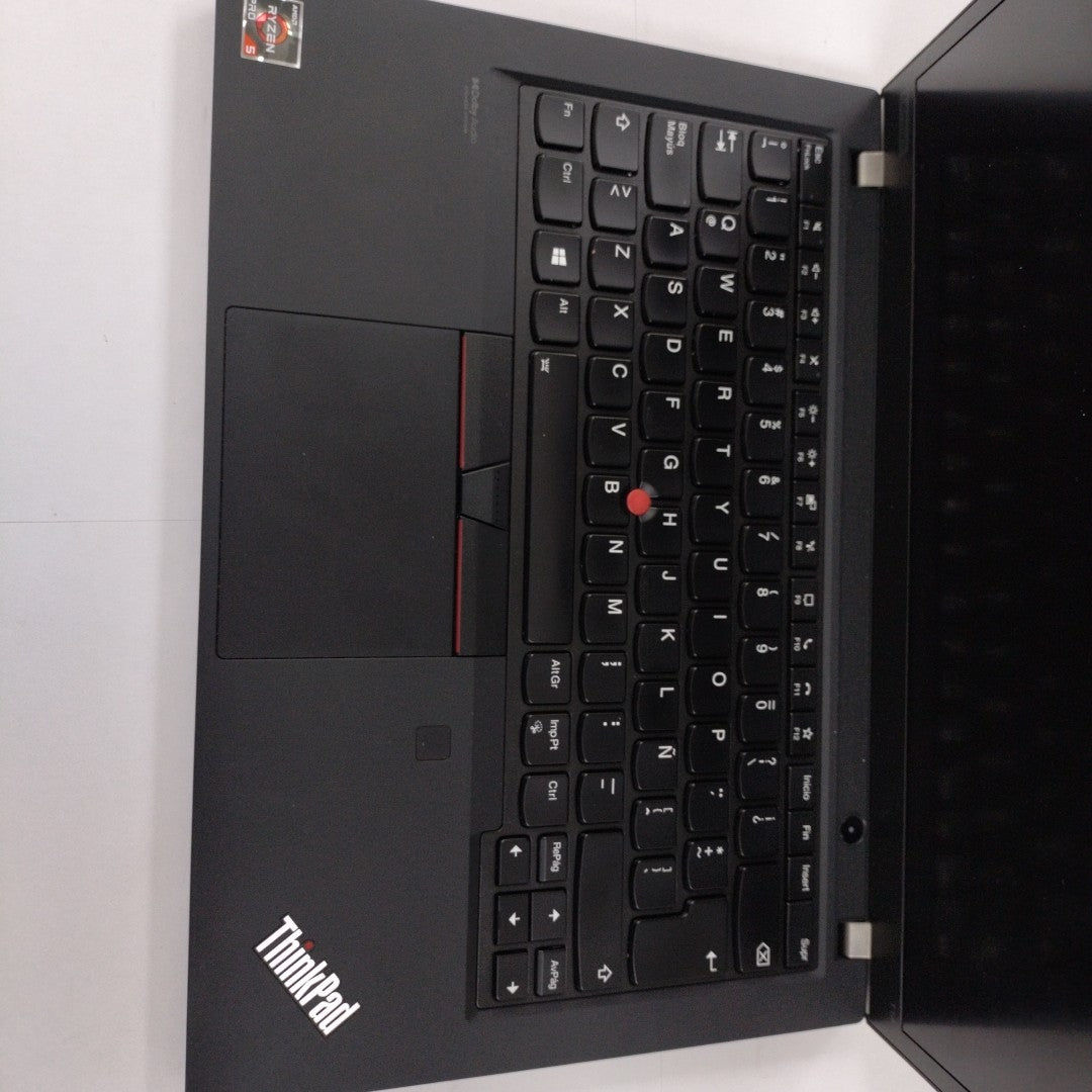 LAPTOP LENOVO THINKPAD T14 GEN 2 (2022) 512 GB SSD 16 GB RAM (SEMINUEVO)