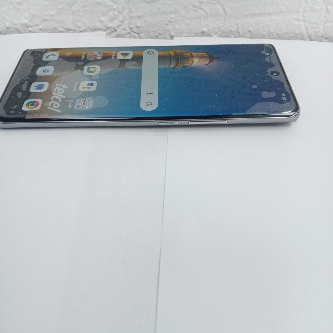 CELULAR OPPO RENO10 5G CPH2531 (2023) 256 GB 8 GB RAM (SEMINUEVO)