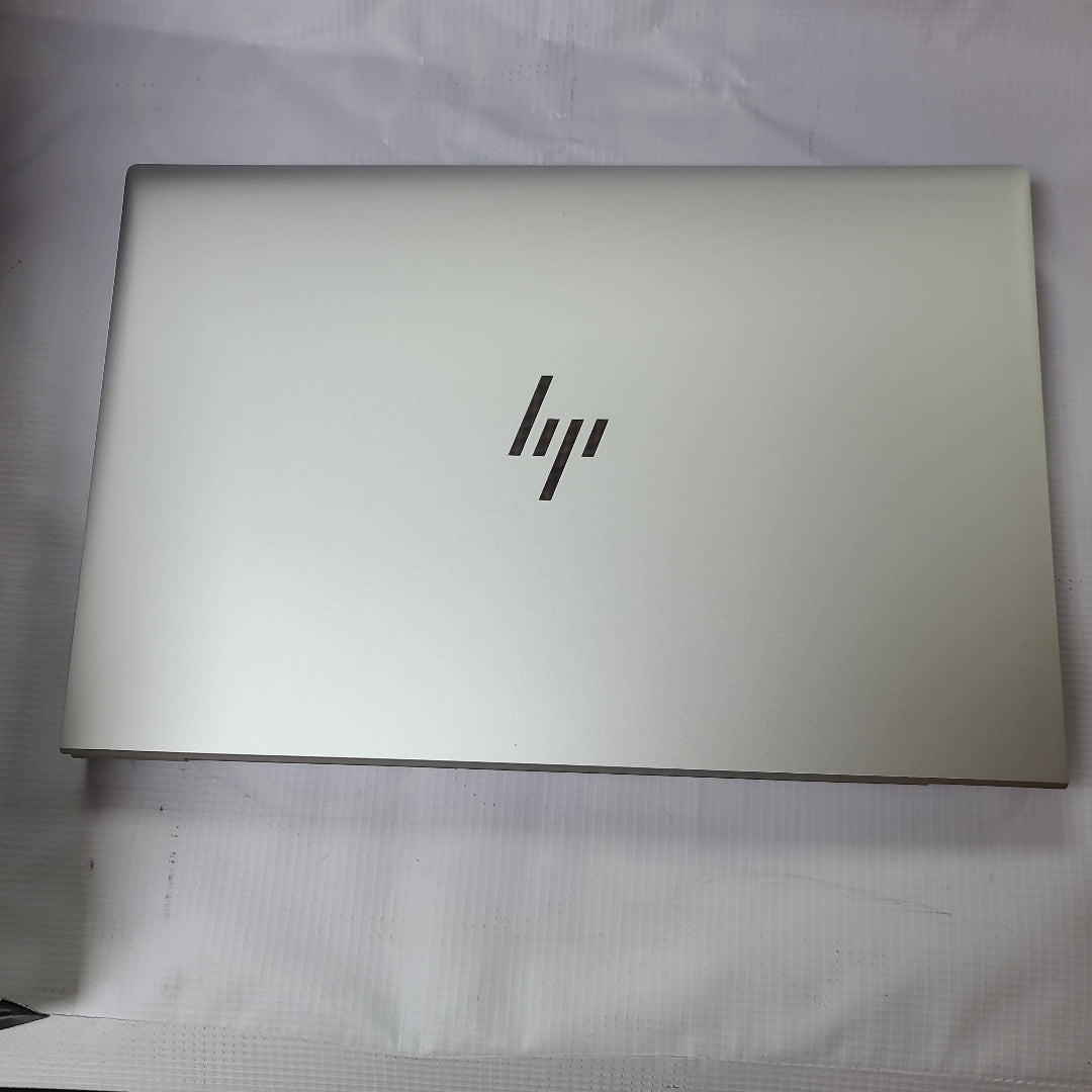 LAPTOP HP ELITEBOOK 840 G8 (2022) 512 GB SSD 16 GB RAM (SEMINUEVO)