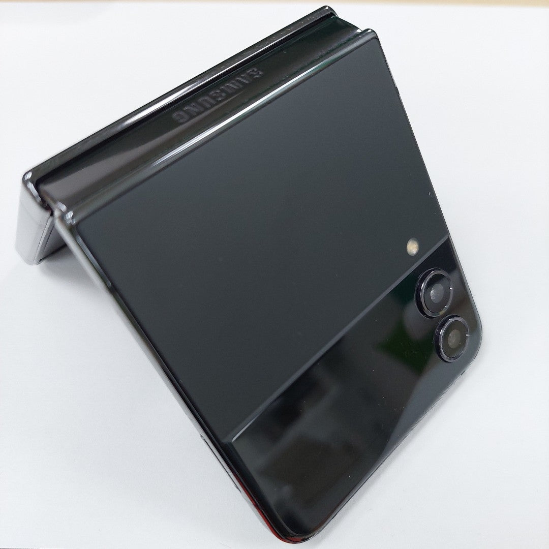 CELULAR SAMSUNG GALAXY Z FLIP4 SM-F721U1 256 GB 8 GB RAM (SEMINUEVO)