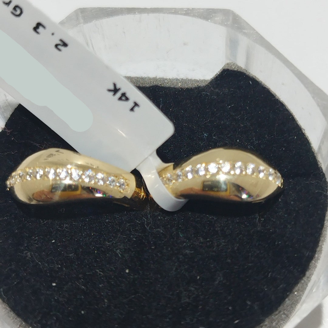 HUGGIES ORO 14K 2.3 (NUEVO)
