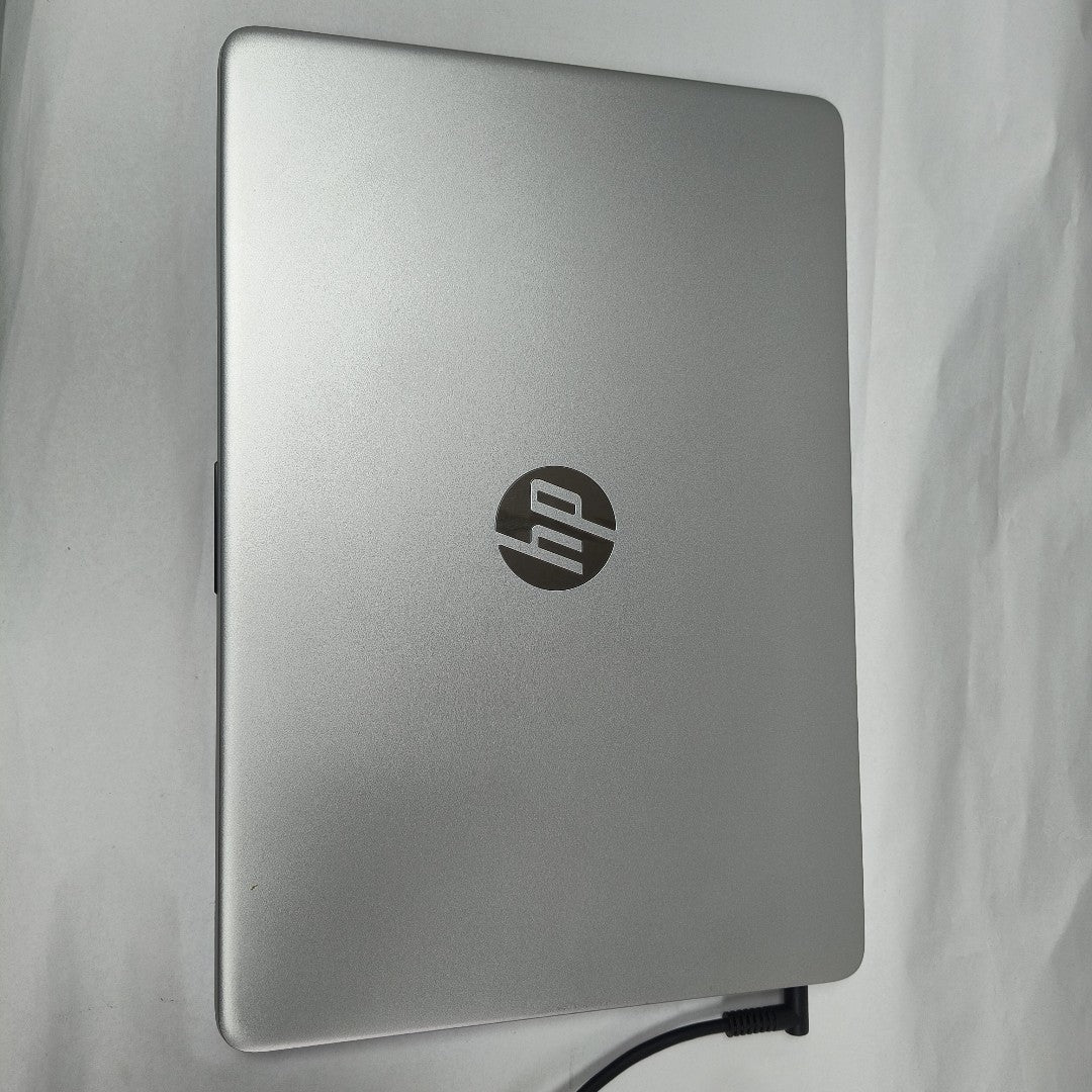 LAPTOP HP 14-DQ0527LA (2023) 256 GB SSD 8 GB RAM (SEMINUEVO)