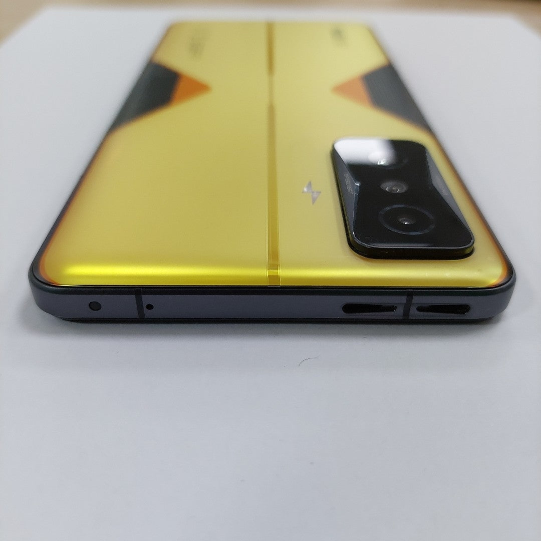 CELULAR XIAOMI POCO F4 GT 21121210G 256 GB 12 GB RAM (SEMINUEVO)