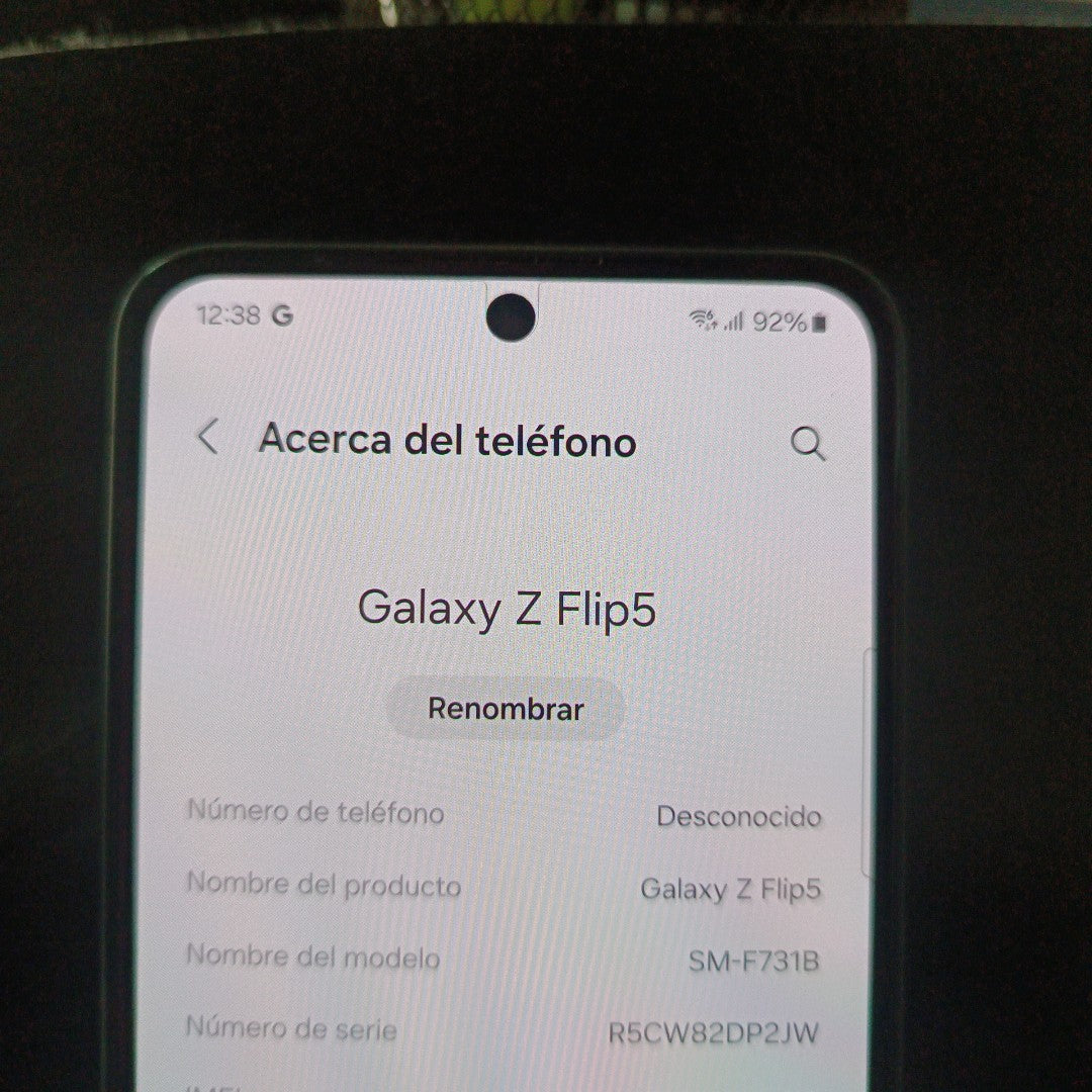 CELULAR SAMSUNG GALAXY Z FLIP 5 SM-F731B (2023) 512 GB 8 GB RAM (SEMINUEVO)