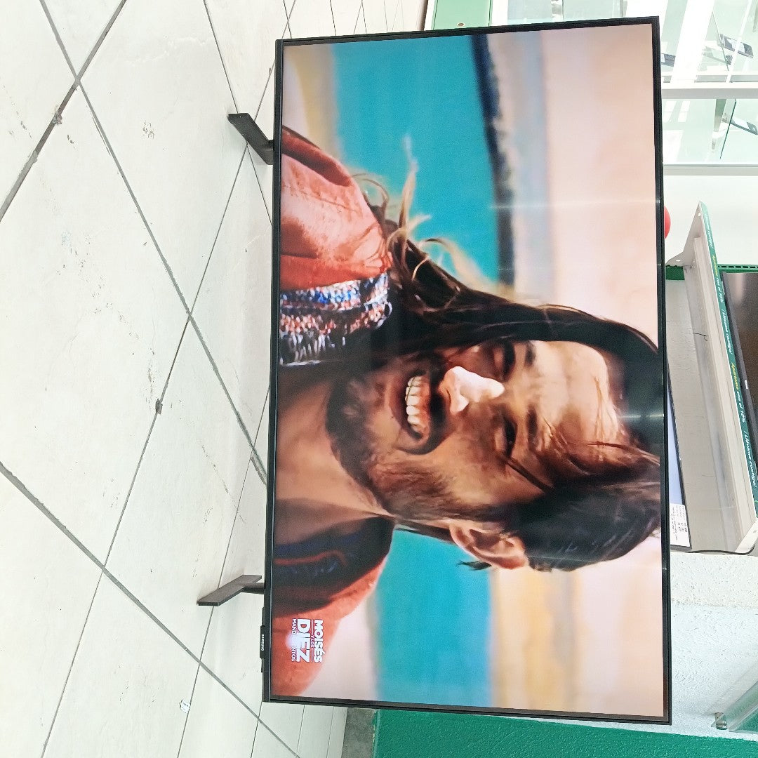 PANTALLA SAMSUNG UN43AU8000F (2022) 43" LED 4K (SEMINUEVO)