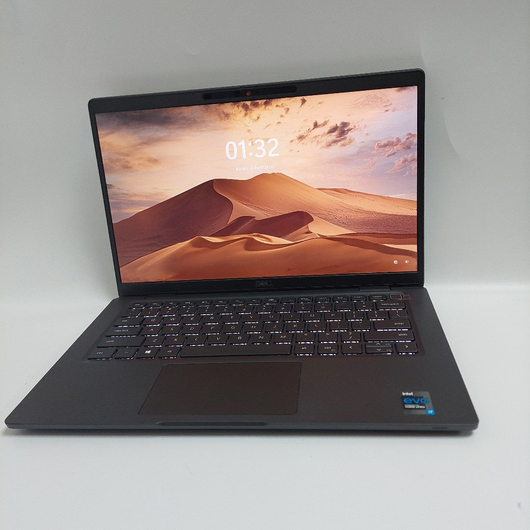 LAPTOP DELL LATITUDE 7320 DETACHABLE (2022) 256 GB SSD 16 GB RAM (SEMINUEVO)