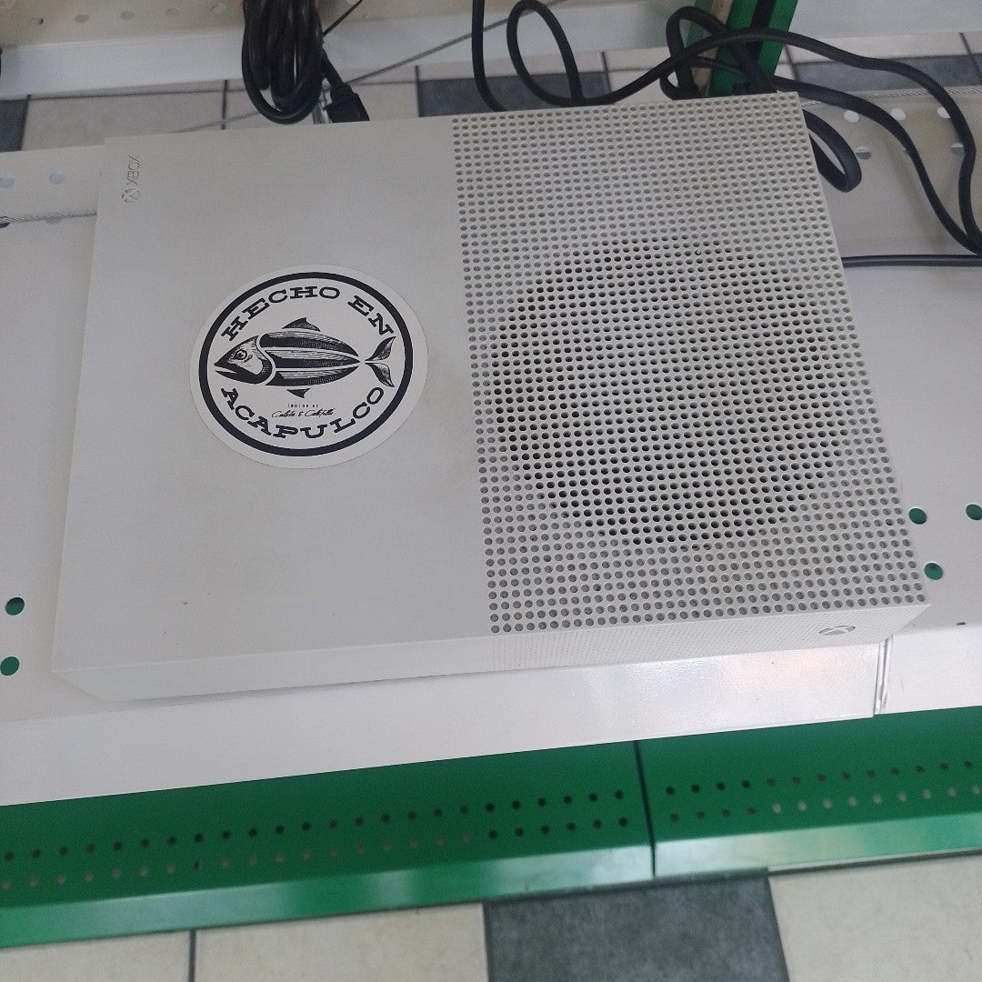 CONSOLA DE VIDEOJUEGO MICROSOFT XBOX ONE S ALL DIGITAL 1 TB (SEMINUEVO)