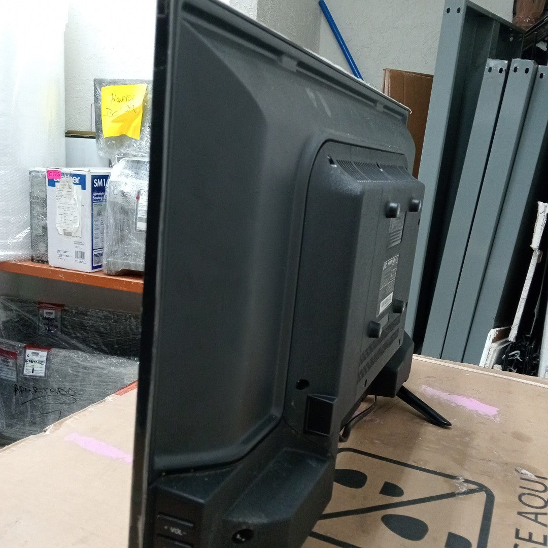 PANTALLA JVC SI24R (2022) 24" LED HD (SEMINUEVO)