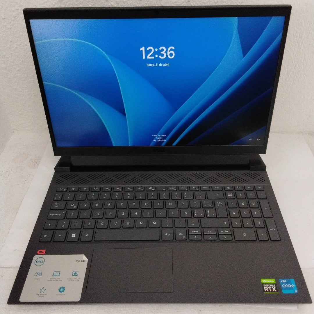LAPTOP DELL G15 5520 (2022) 512 GB SSD 16 GB RAM (SEMINUEVO)