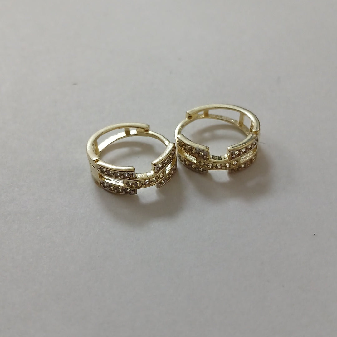 HUGGIES ORO 14K 2.4 (NUEVO)
