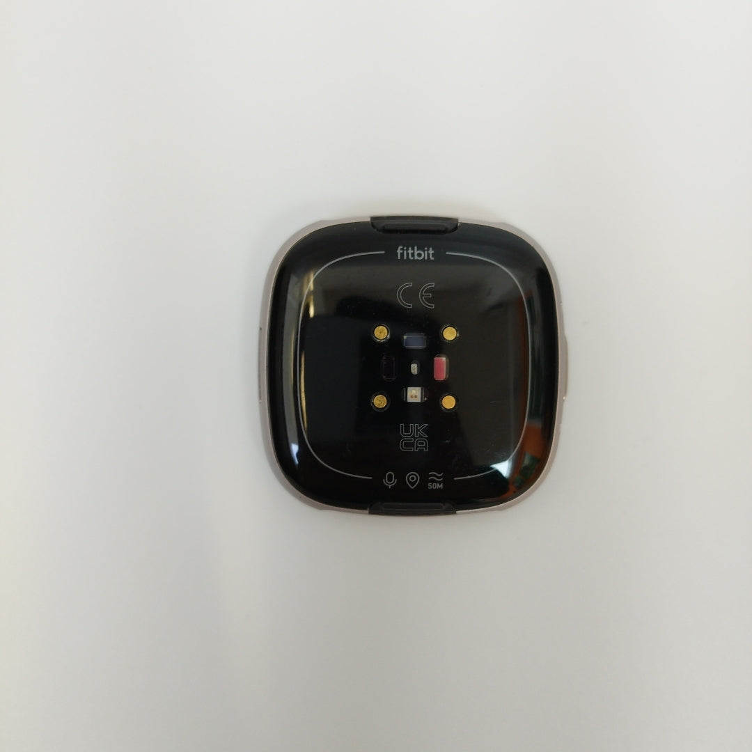 SMARTWATCH FITBIT VERSA 4 40 MM GPS (SEMINUEVO)