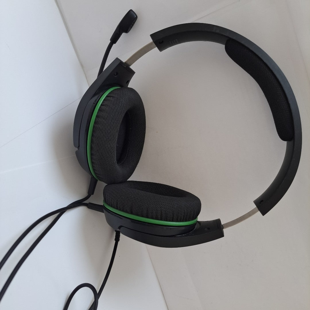 AUDIFONOS HYPERX STINGER CORE HX-HSCSCX-BK ALAMBRICO OVER EAR (SEMINUEVO)