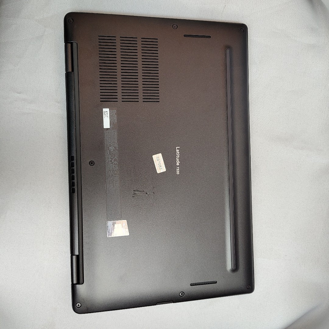 LAPTOP DELL LATITUDE 7320 DETACHABLE (2022) 256 GB SSD 16 GB RAM (SEMINUEVO)
