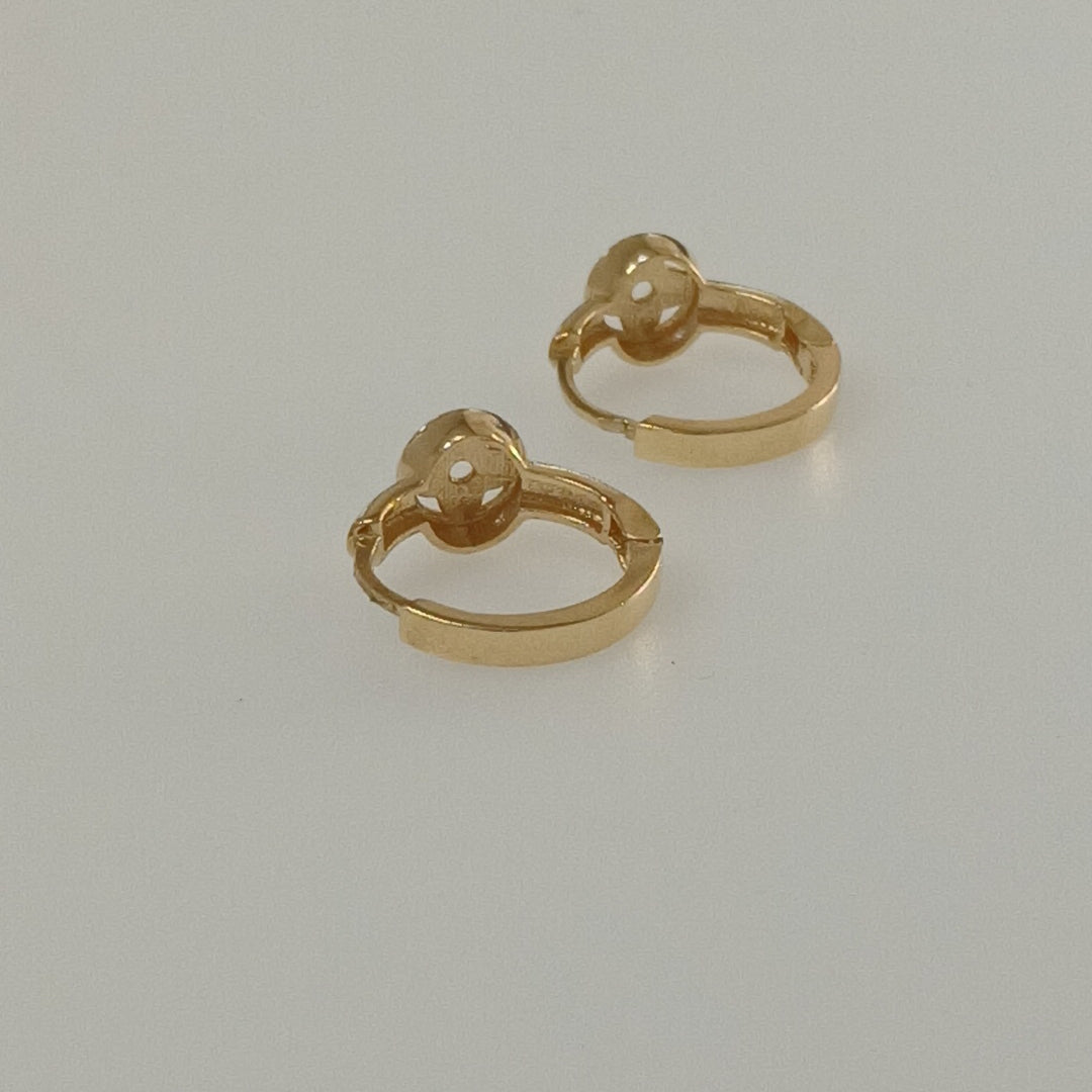 HUGGIES ORO 14K 2.1 (NUEVO)
