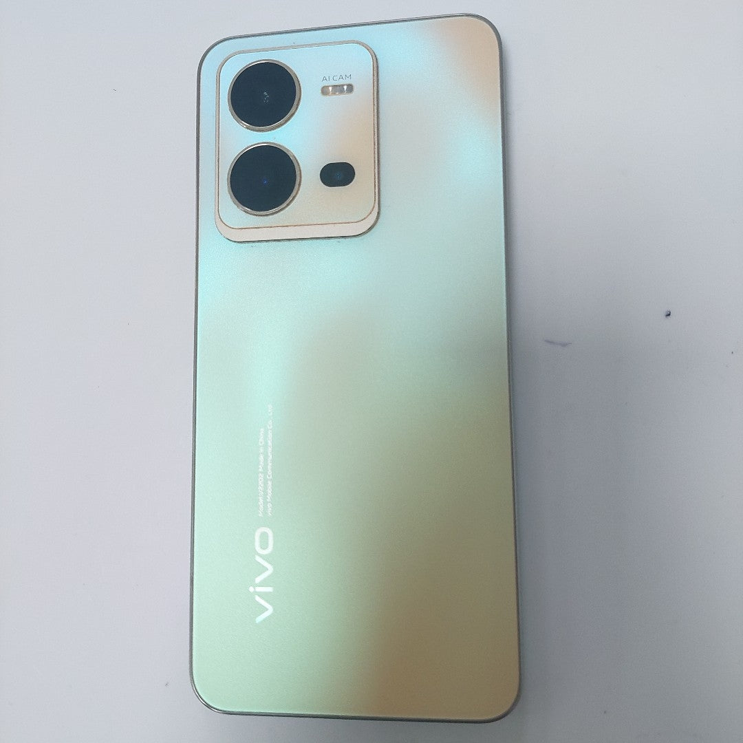 CELULAR VIVO V25 V2202 128 GB 8 GB RAM (SEMINUEVO)