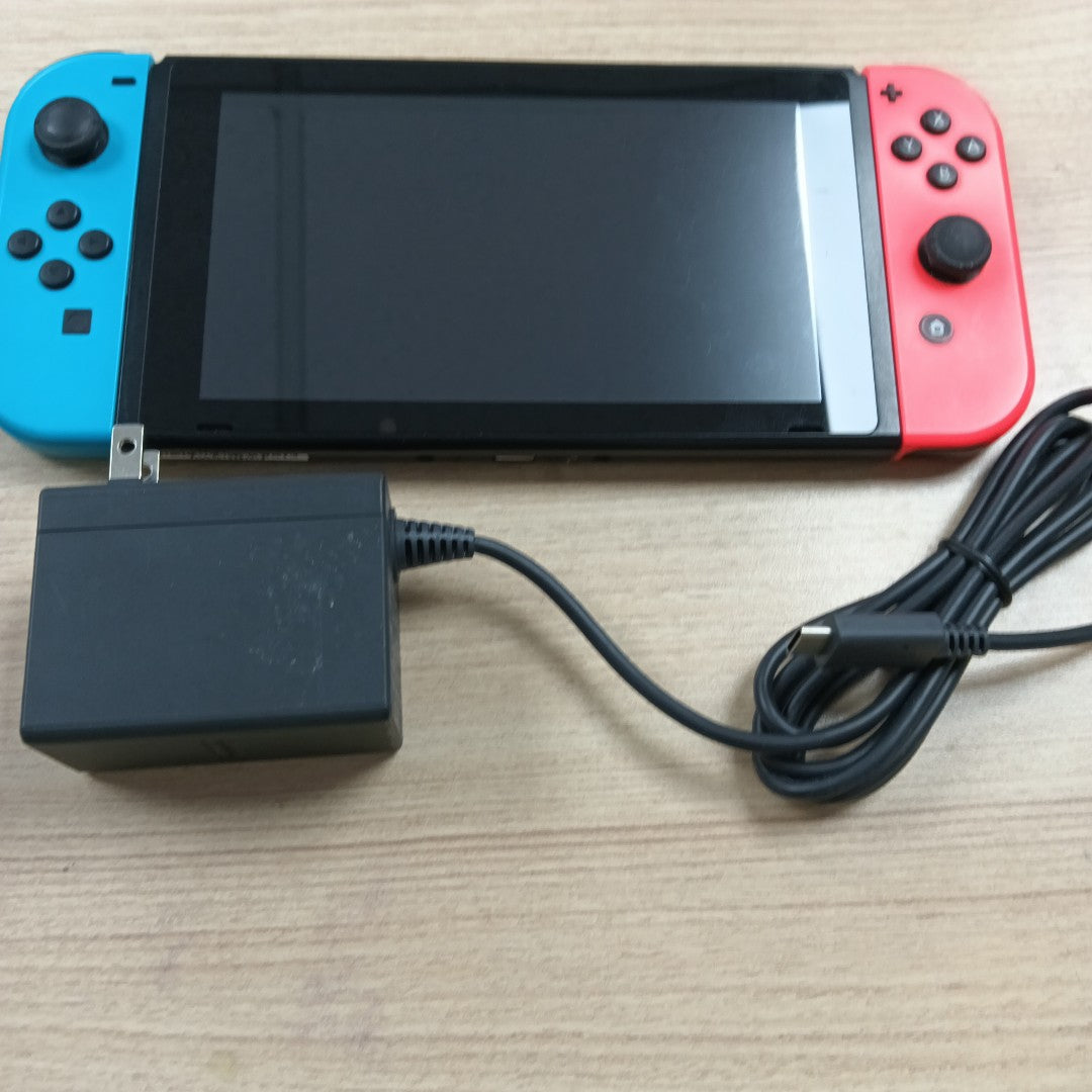 CONSOLA DE VIDEOJUEGO NINTENDO SWITCH 1.1 32 GB (SEMINUEVO)