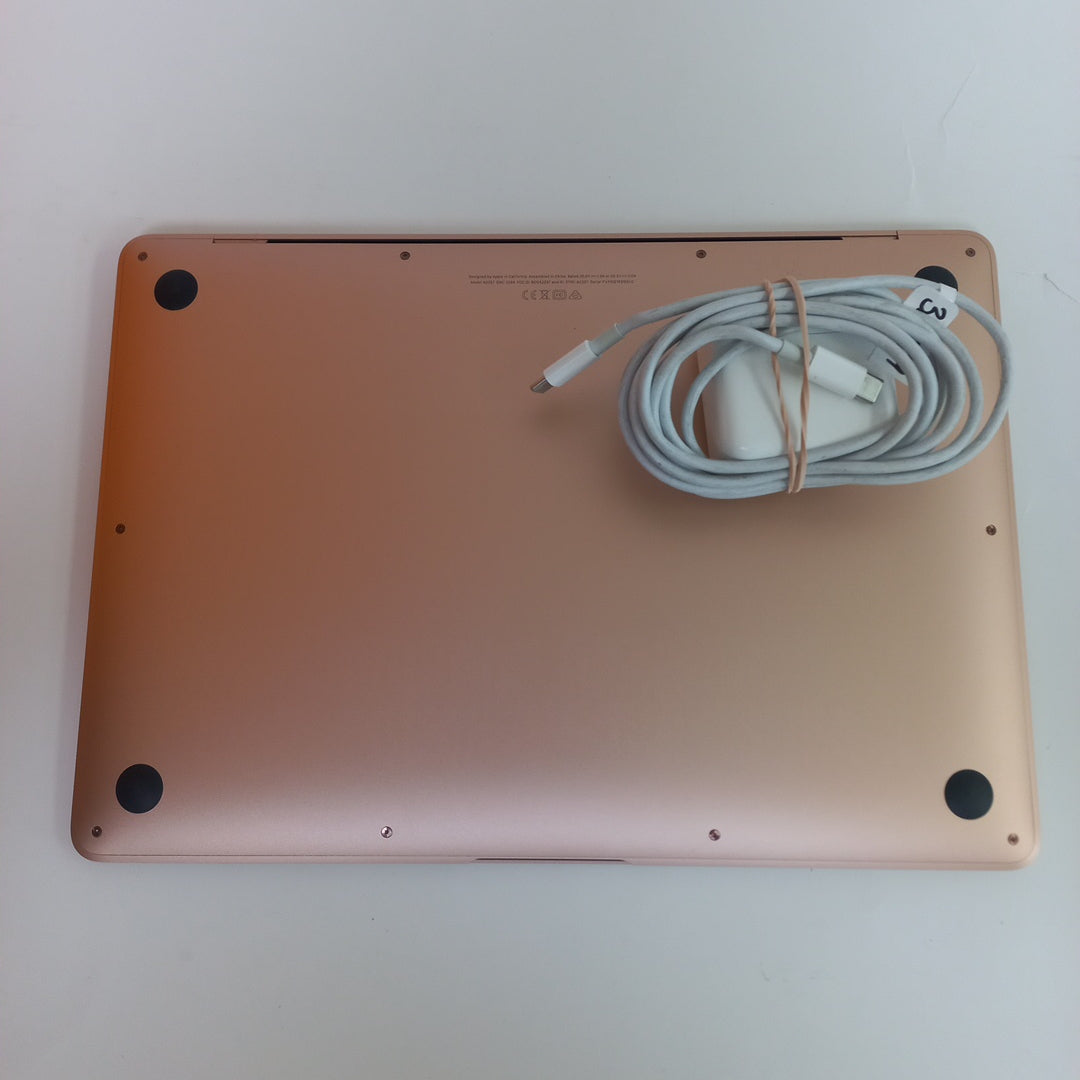 LAPTOP APPLE MACBOOK AIR 13" 2020 3.2 A2337 256 GB SSD 8 GB RAM (SEMINUEVO)
