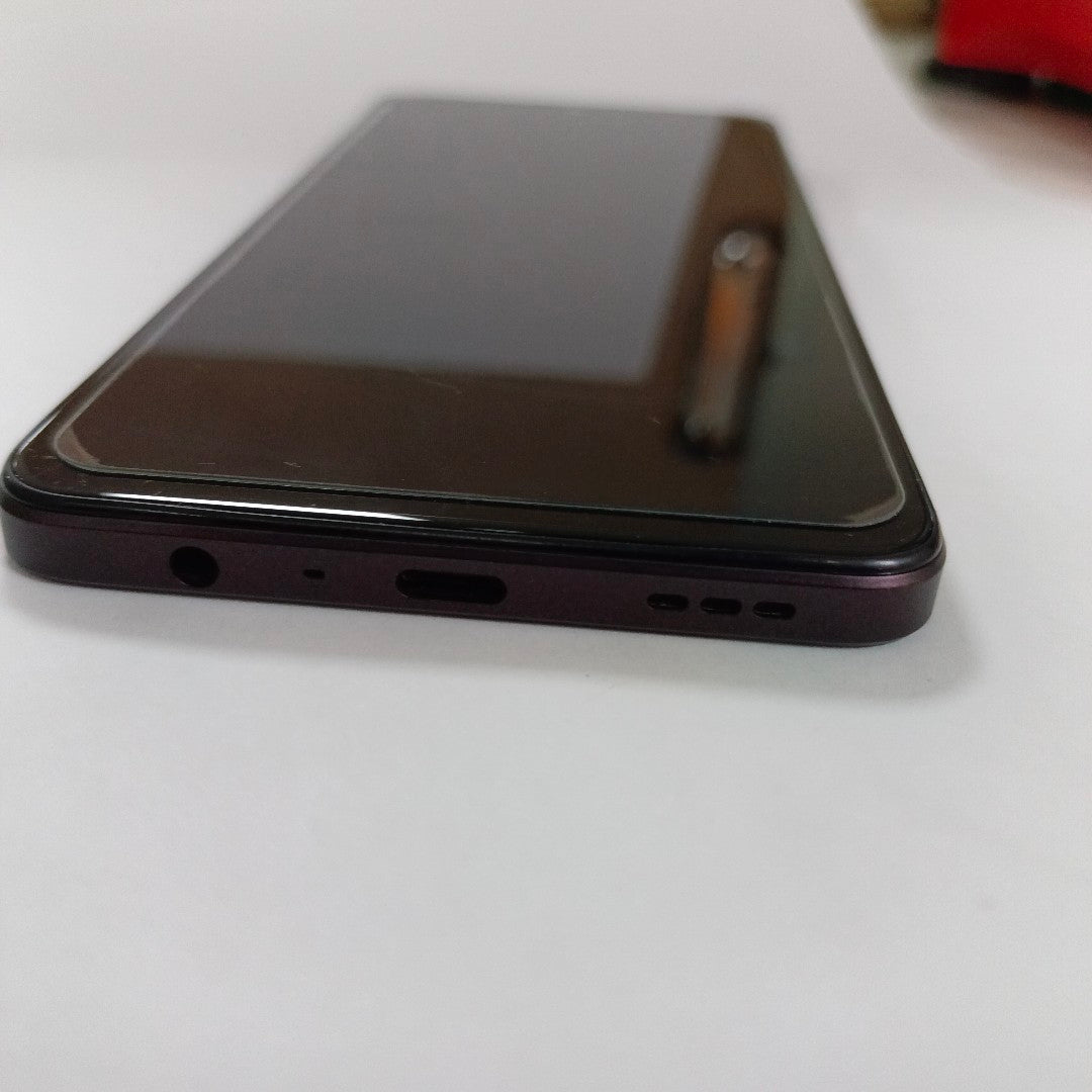 CELULAR OPPO A40 CPH2669 (2024) 256 GB 4 GB RAM (SEMINUEVO)