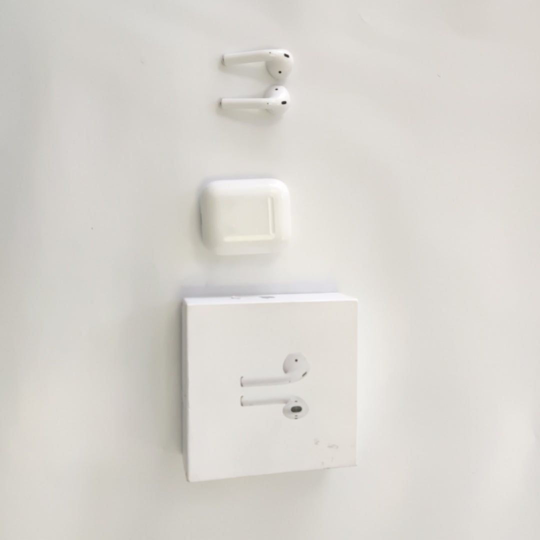 AUDIFONOS APPLE AIR PODS 2 A2031/A2032 INALAMBRICO IN EAR (SEMINUEVO)