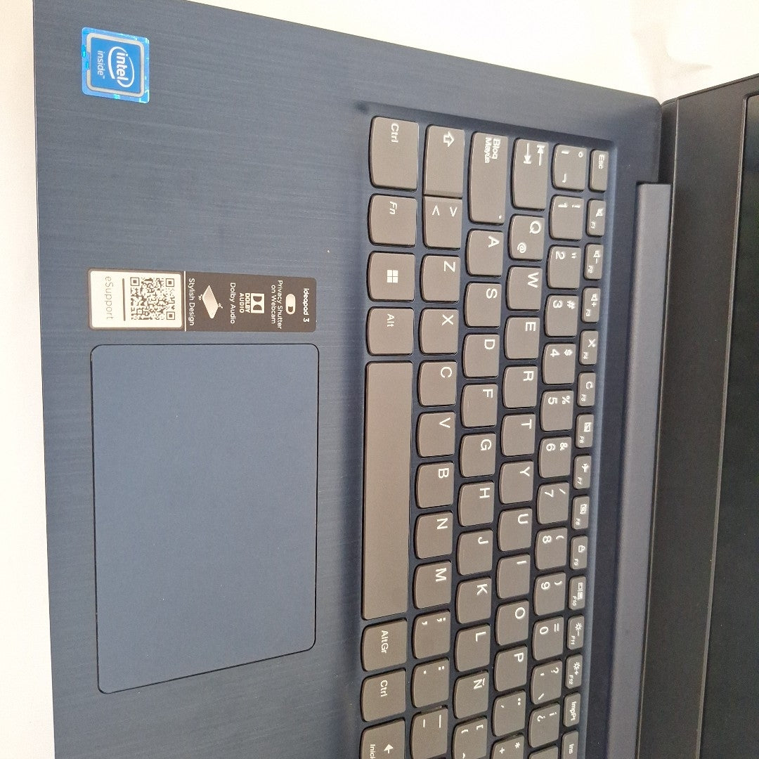 LAPTOP LENOVO IDEAPAD 3 14IGL05 (2022) 1 TB 8 GB RAM (SEMINUEVO)