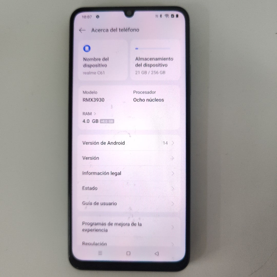 CELULAR REALME C61 RMX3930 (2024) 256 GB 4 GB RAM (SEMINUEVO)