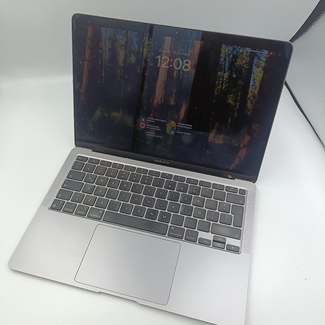 LAPTOP APPLE MACBOOK AIR 13" 2020 3.2 A2337 256 GB SSD 8 GB RAM (SEMINUEVO)