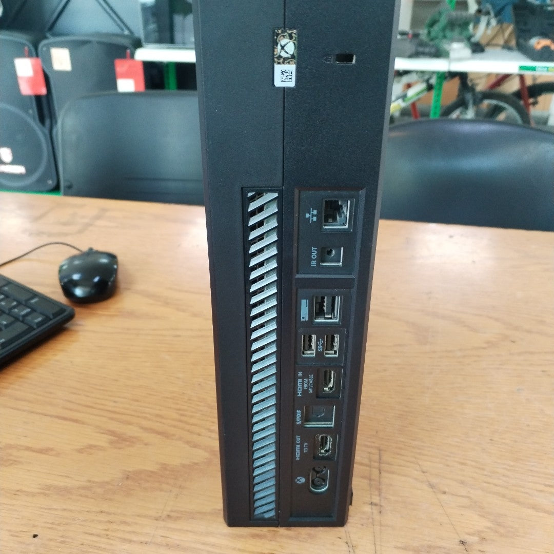 CONSOLA DE VIDEOJUEGO MICROSOFT XBOX ONE 1 TB (SEMINUEVO)