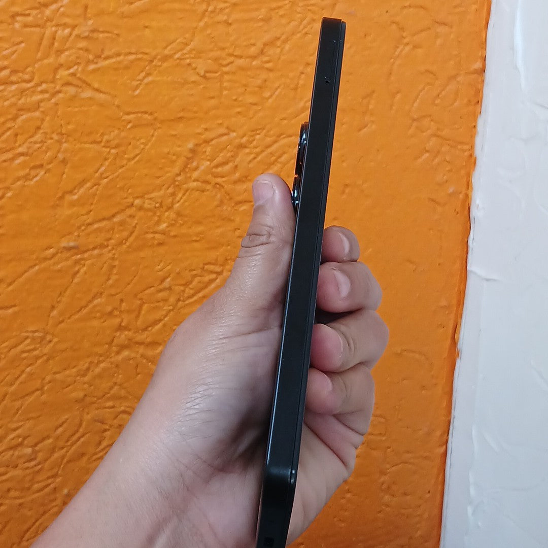 CELULAR XIAOMI REDMI 13 24049RN28L (2024) 256 GB 8 GB RAM (SEMINUEVO)