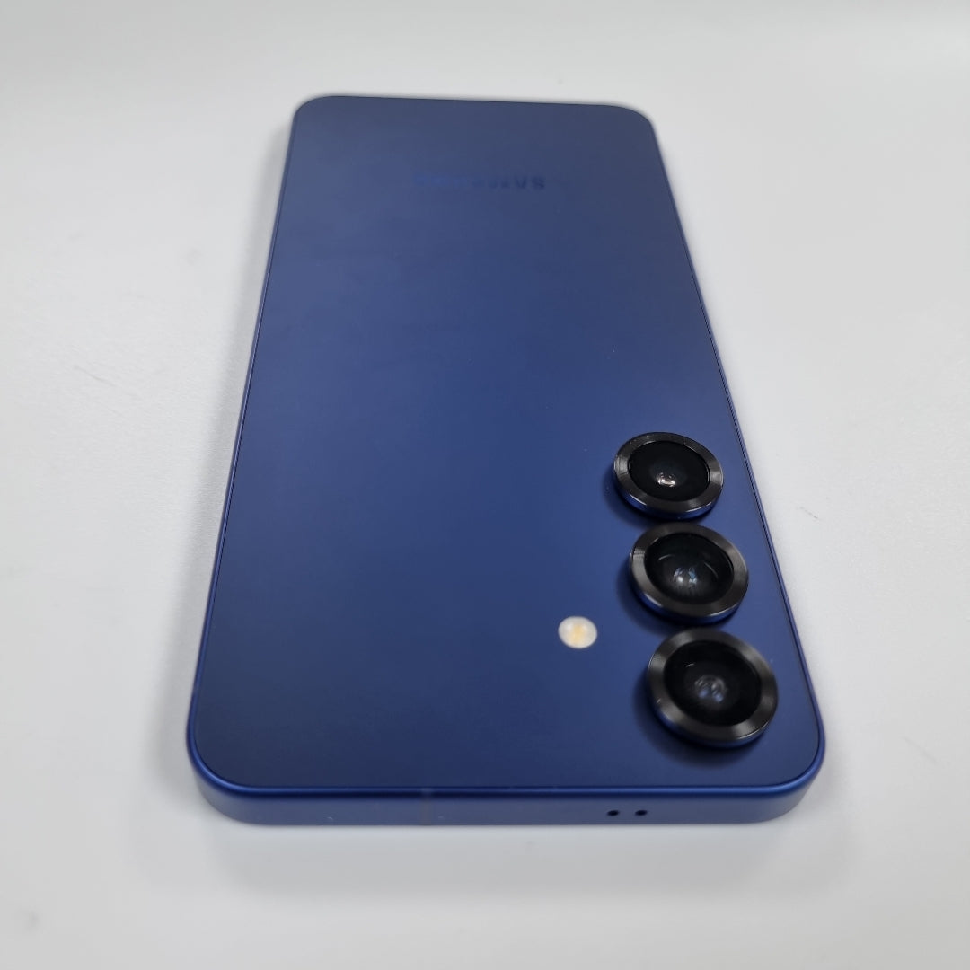 CELULAR SAMSUNG GALAXY S25 SM-S931B (2025) 256 GB 12 GB RAM (SEMINUEVO)
