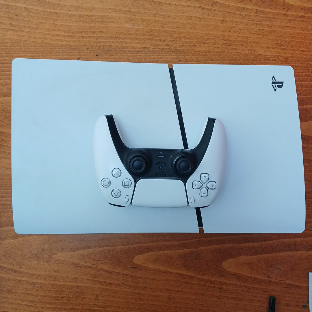 CONSOLA DE VIDEOJUEGO SONY PS5 SLIM 1 TB SSD (SEMINUEVO)