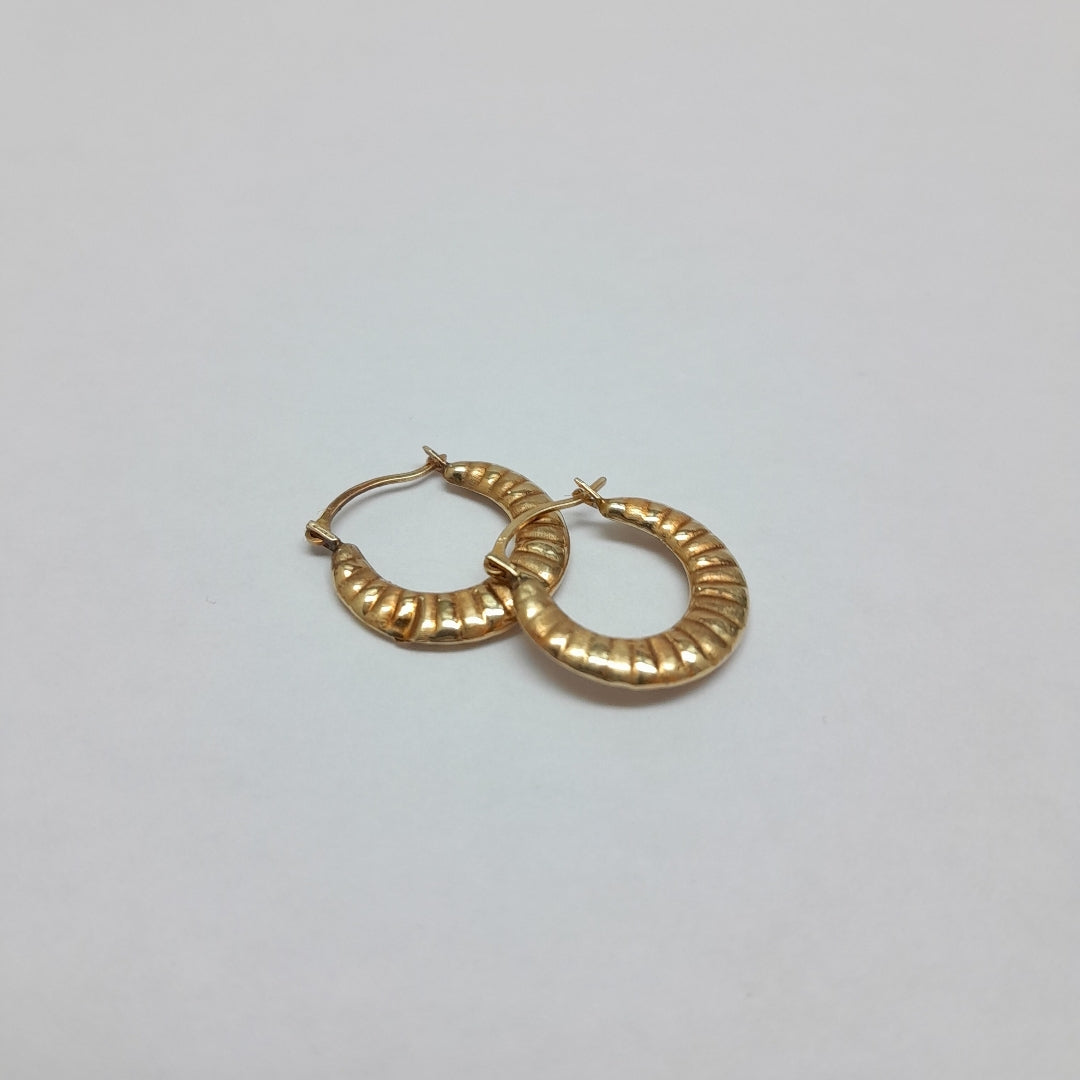 ARRACADAS PAR. ORO. 10 K 0.4 GRMS (SEMINUEVO)