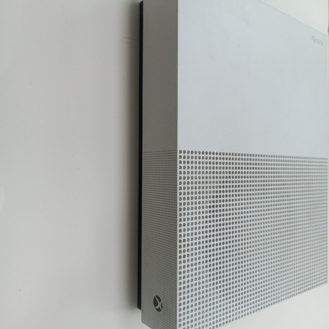 CONSOLA DE VIDEOJUEGO MICROSOFT XBOX ONE S ALL DIGITAL (SEMINUEVO)