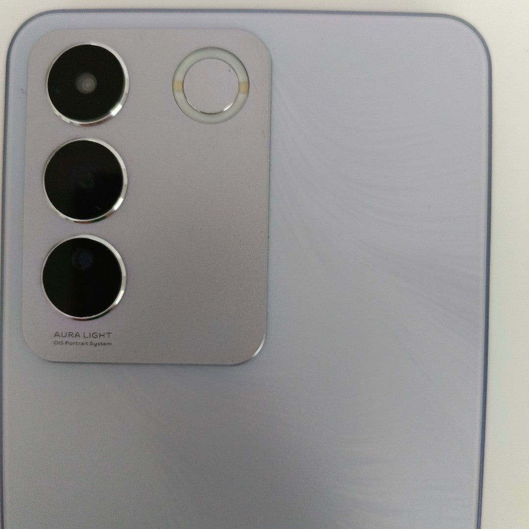 CELULAR VIVO V25E V2242 (2022) 256 GB 8 GB RAM (SEMINUEVO)