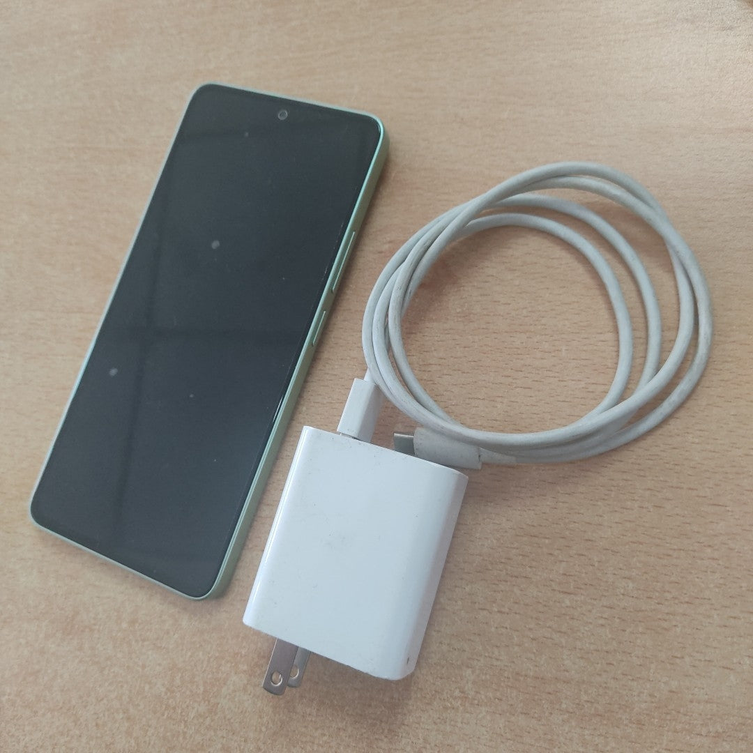 CELULAR XIAOMI 13 LITE 2210129SG (2023) 256 GB 8 GB RAM (SEMINUEVO)