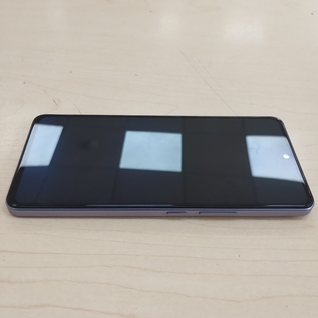 CELULAR VIVO V25E V2242 (2022) 256 GB 8 GB RAM (SEMINUEVO)