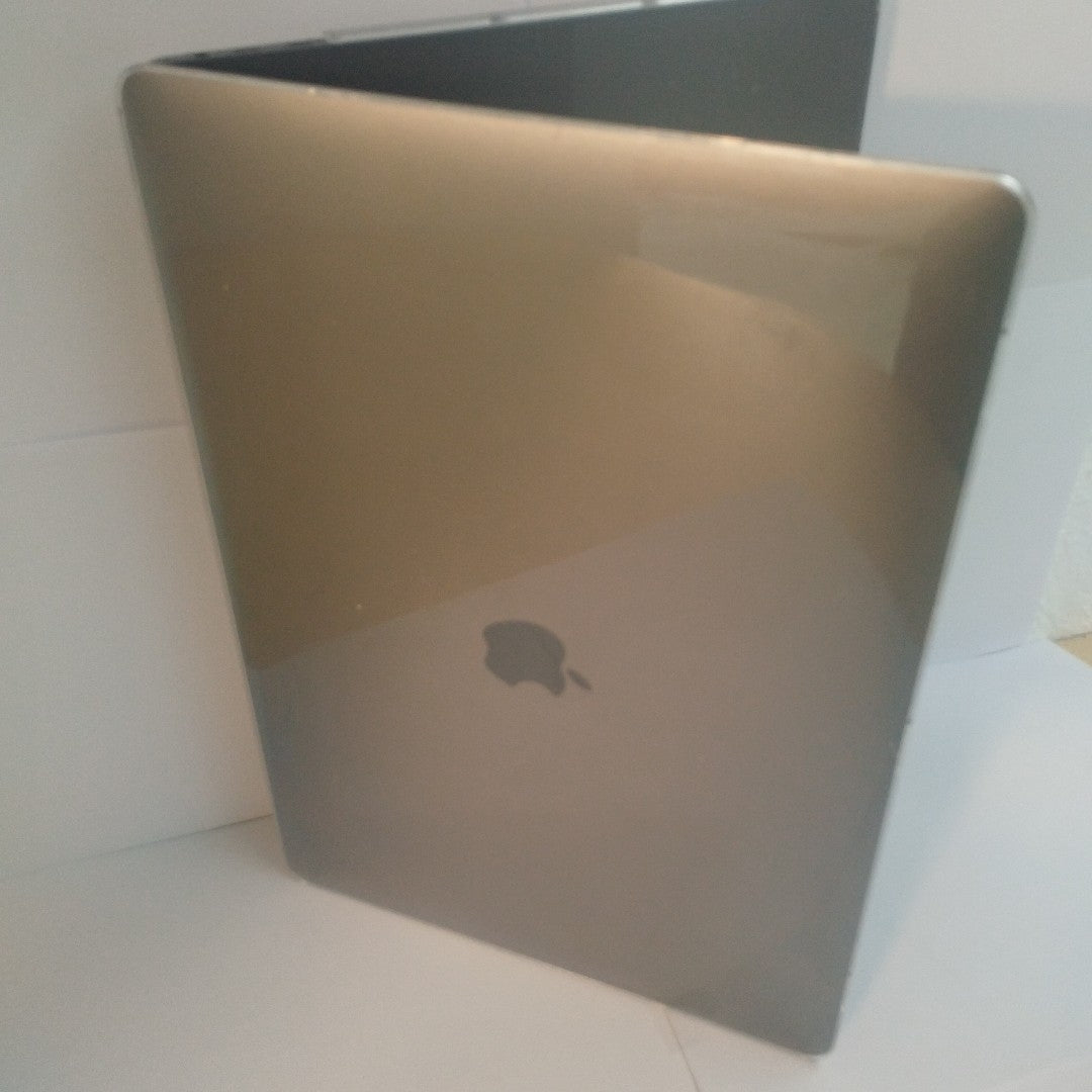 LAPTOP APPLE MACBOOK PRO 15" 2018 2.9 A1990 512 GB SSD 32 GB RAM (SEMINUEVO)