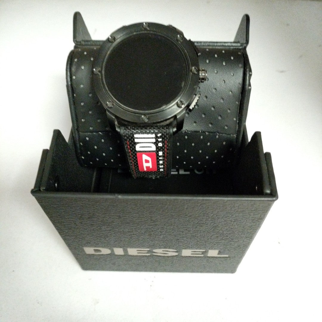 SMARTWATCH DIESEL DZT2016 DW1001 50 MM GPS (SEMINUEVO)