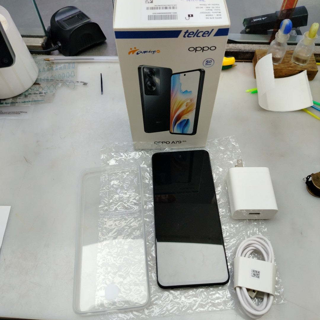 CELULAR OPPO A79 CPH2557 (2023) 256 GB 8 GB RAM (SEMINUEVO)