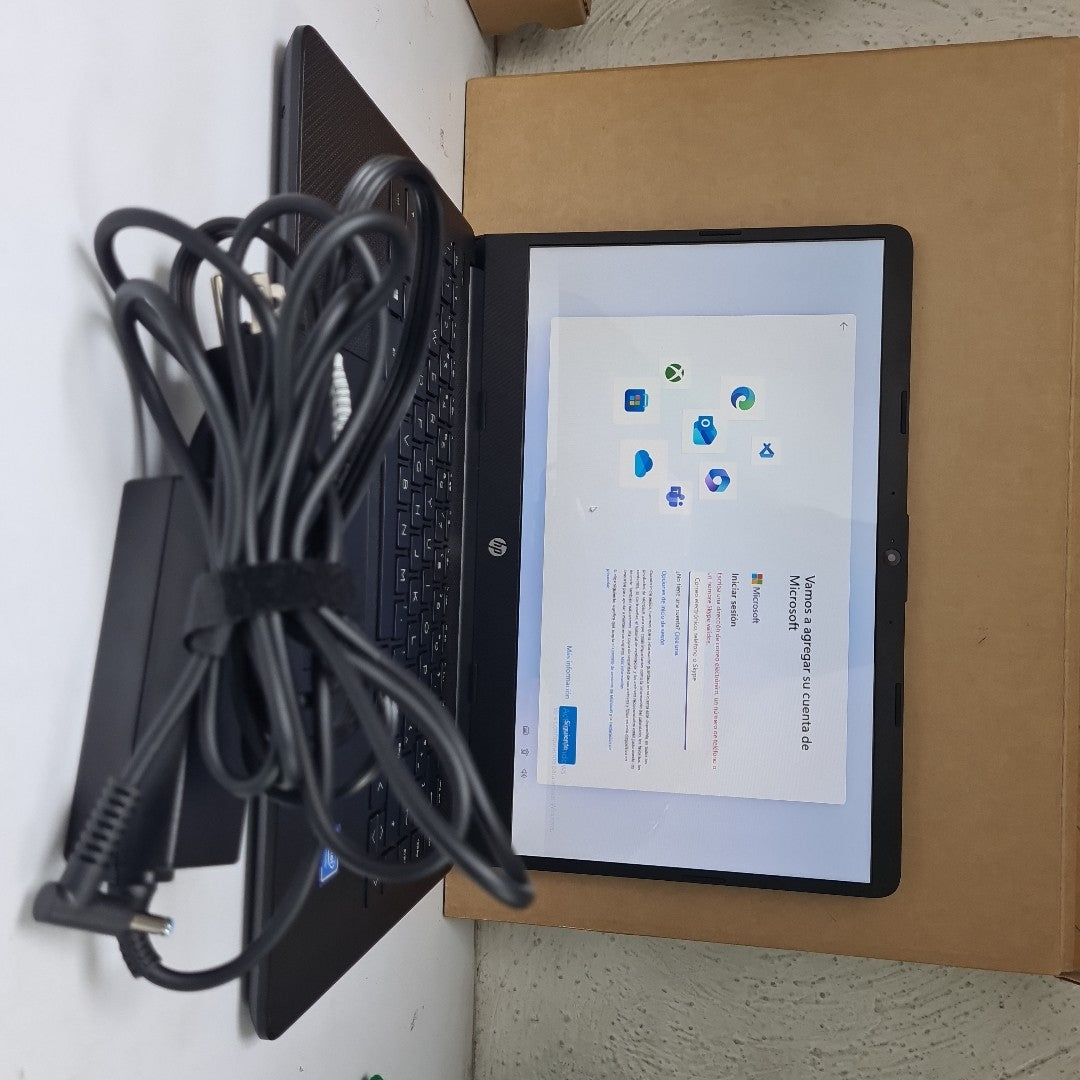 LAPTOP HP 14-DQ0501LA (2022) 256 GB SSD 4 GB RAM (SEMINUEVO)