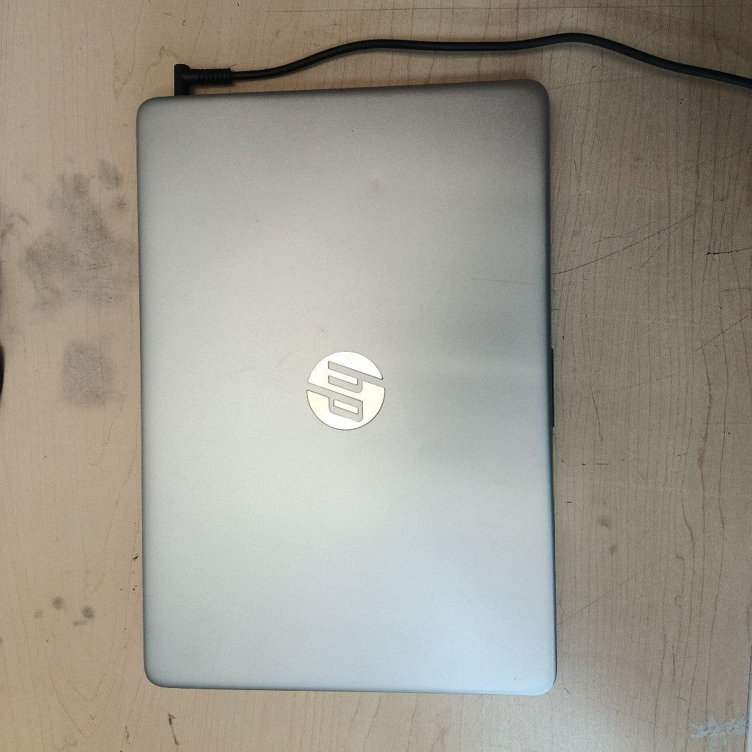 LAPTOP HP 14-DQ0505LA (2023) 256 GB SSD 8 GB RAM (SEMINUEVO)