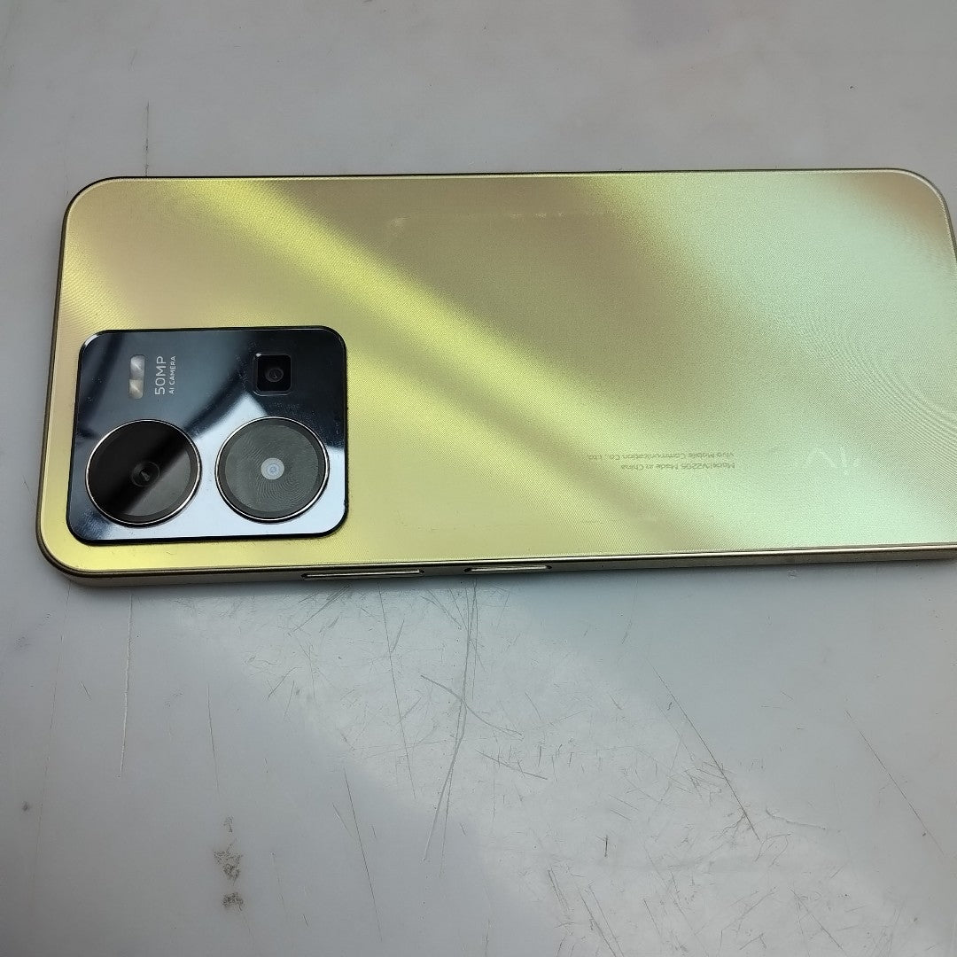 CELULAR VIVO Y35 V2205 128 GB 8 GB RAM (SEMINUEVO)