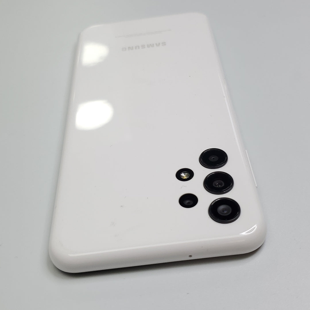 CELULAR SAMSUNG GALAXY A13 SM-A135M/DS (2023) 128 GB 4 GB RAM (SEMINUEVO)