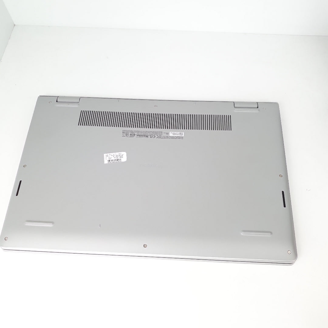 LAPTOP DELL INSPIRON 15 3520 (2024) 512 GB SSD 16 GB RAM (SEMINUEVO)