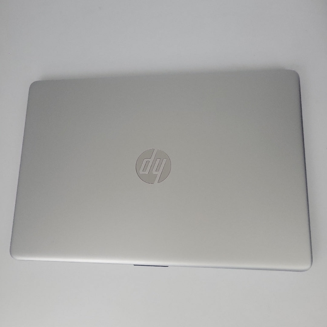 LAPTOP HP 15-DY4013DX (2 EN 1) (2023) 256 GB SSD 12 GB RAM (SEMINUEVO)